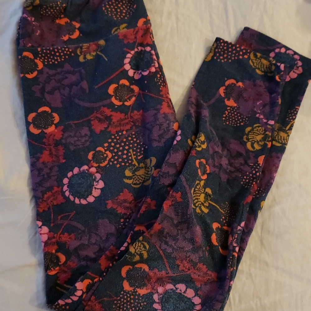 Lula roe one size gently used leggings navy